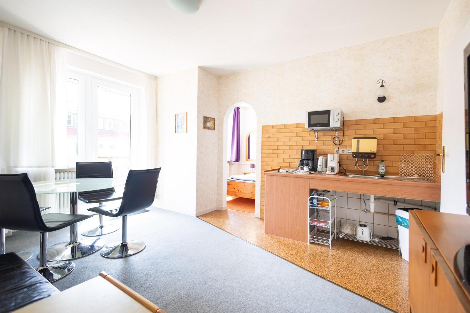 Apartmenthaus Am Waldrand- Kueche - Fruehstueck - Balkon Wildemann Exterior foto